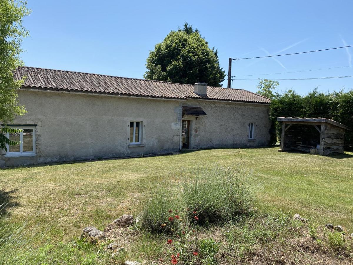 הוילה Saint-Just  Domaine De La Roche Chabrelle מראה חיצוני תמונה