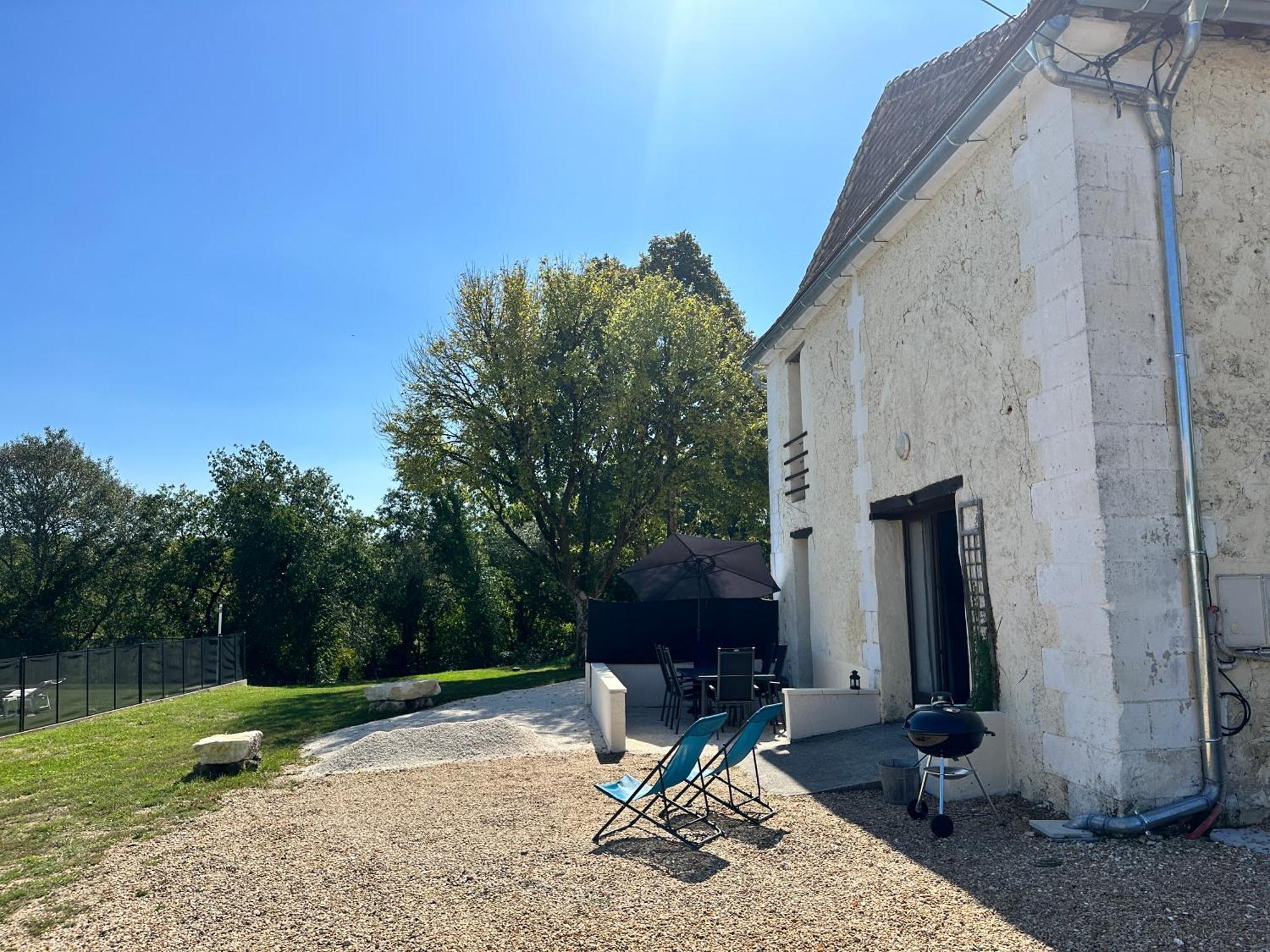 הוילה Saint-Just  Domaine De La Roche Chabrelle מראה חיצוני תמונה